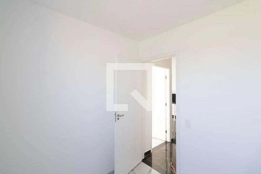 60 m² unfurnished apartment with 2 bedrooms and parking — photo 19