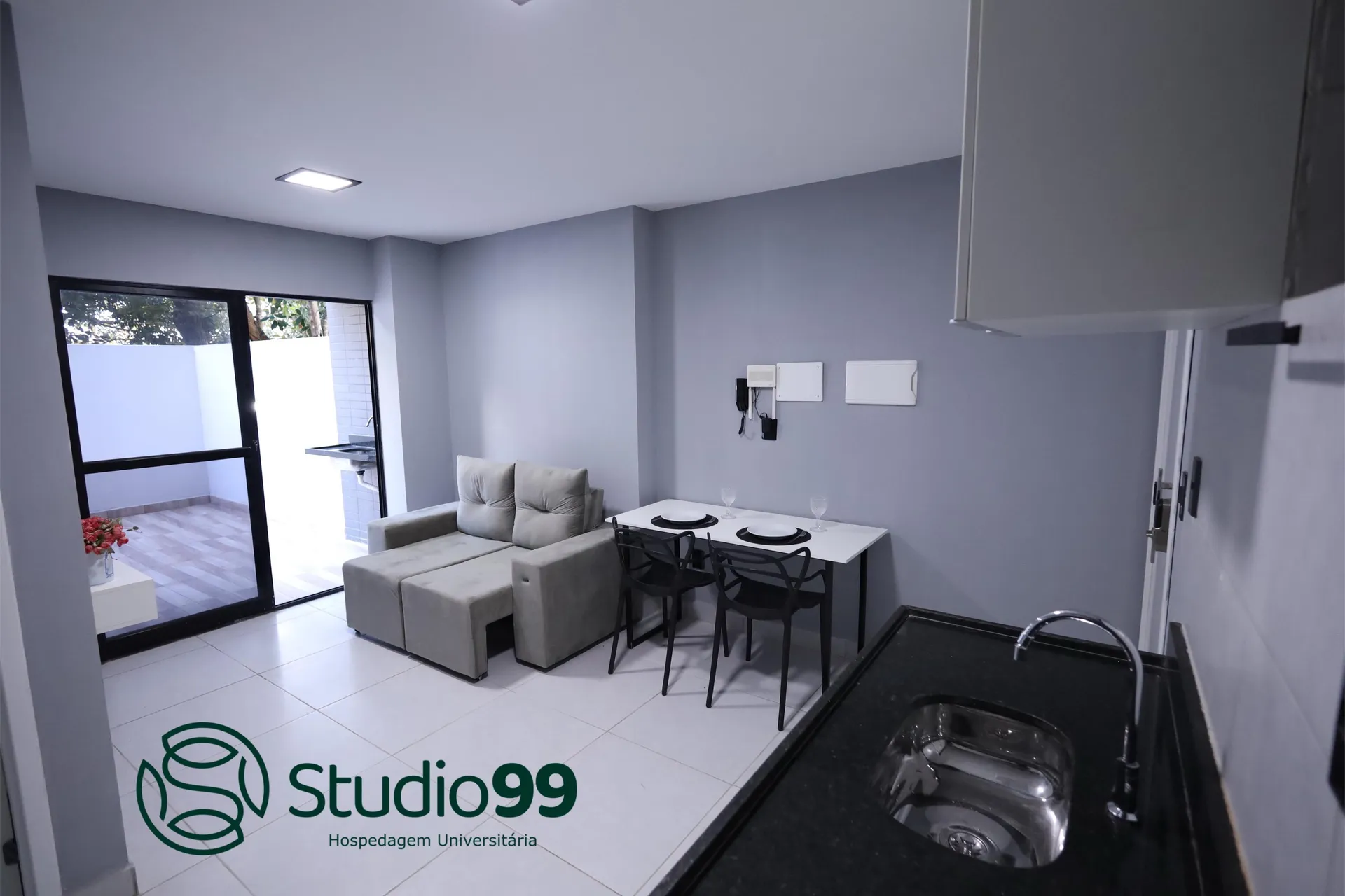 Furnished 2-bedroom apartment with balcony on the 1st floor — photo 16