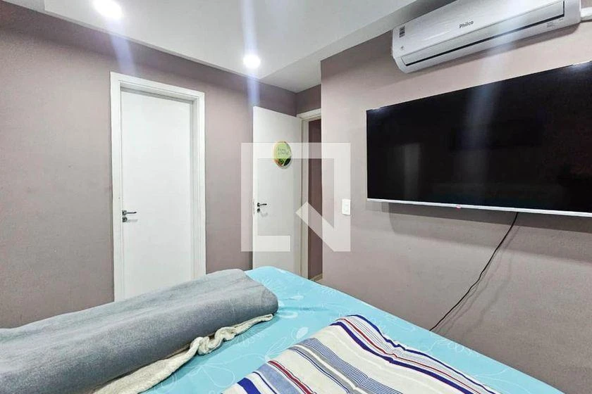 2-bedroom apartment with a washing machine — photo 14
