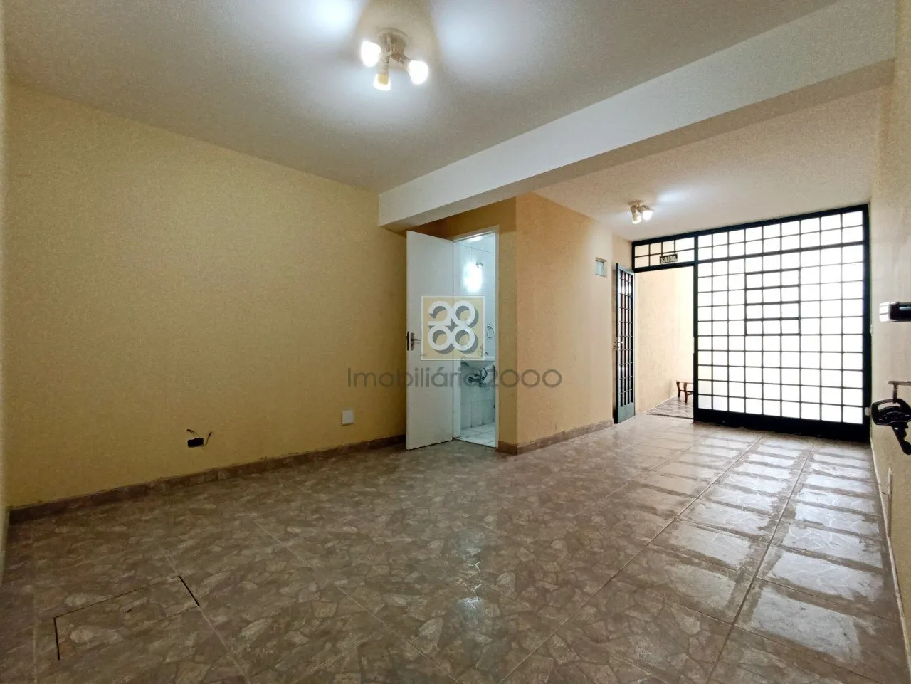 3-bedroom house with a washing machine in Curitiba — photo 21