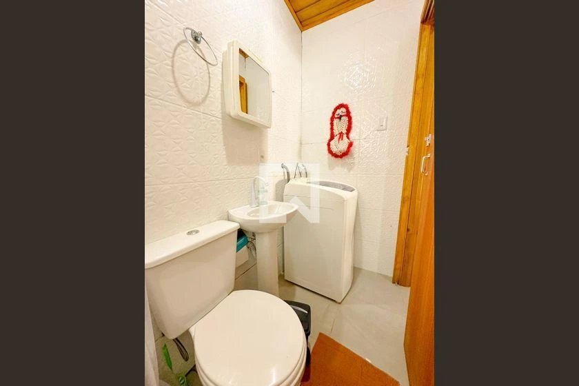 Furnished studio, 20 m², with a washing machine — photo 12