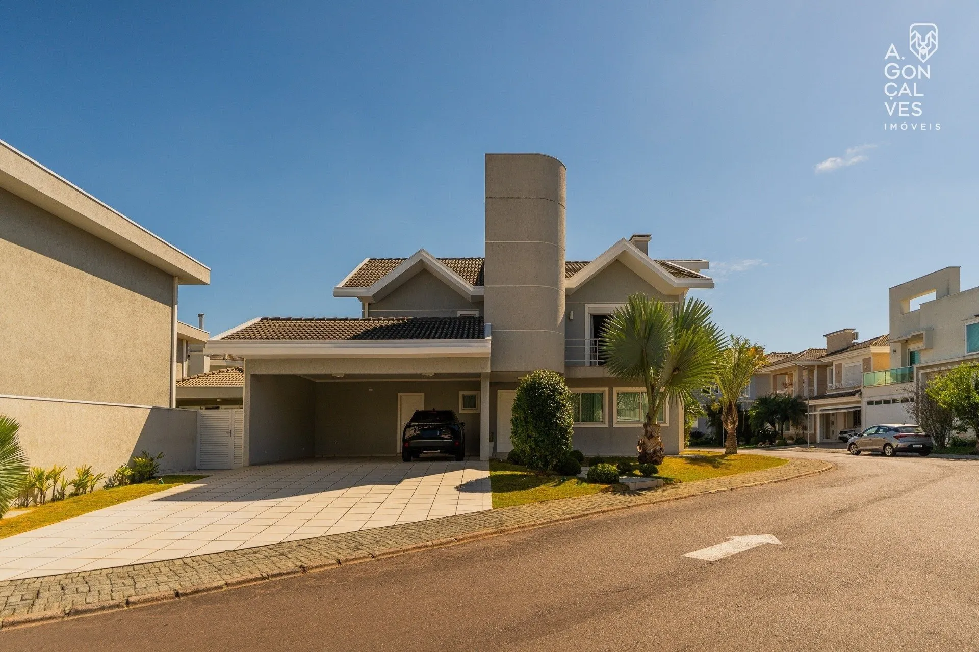 Furnished house with 3 bedrooms and 5 bathrooms — photo 37