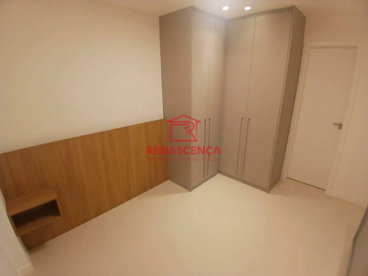 2-bedroom apartment with 1 bath and 1 parking space — photo 10