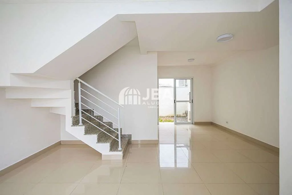 3-bedroom house with a suite in a gated community — photo 3