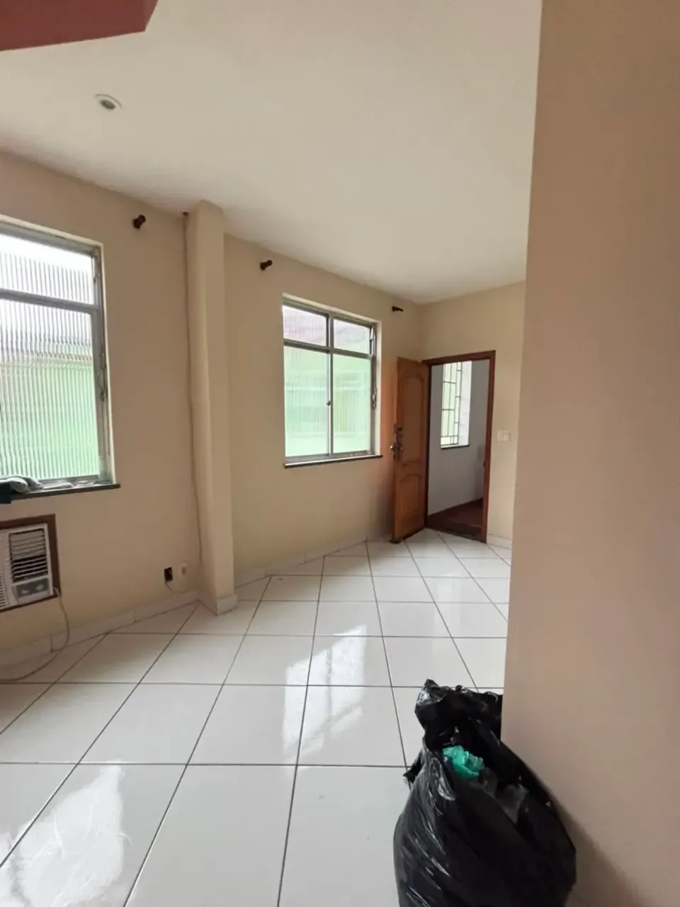 64 m² apartment with 2 bedrooms and 2 bathrooms — photo 6