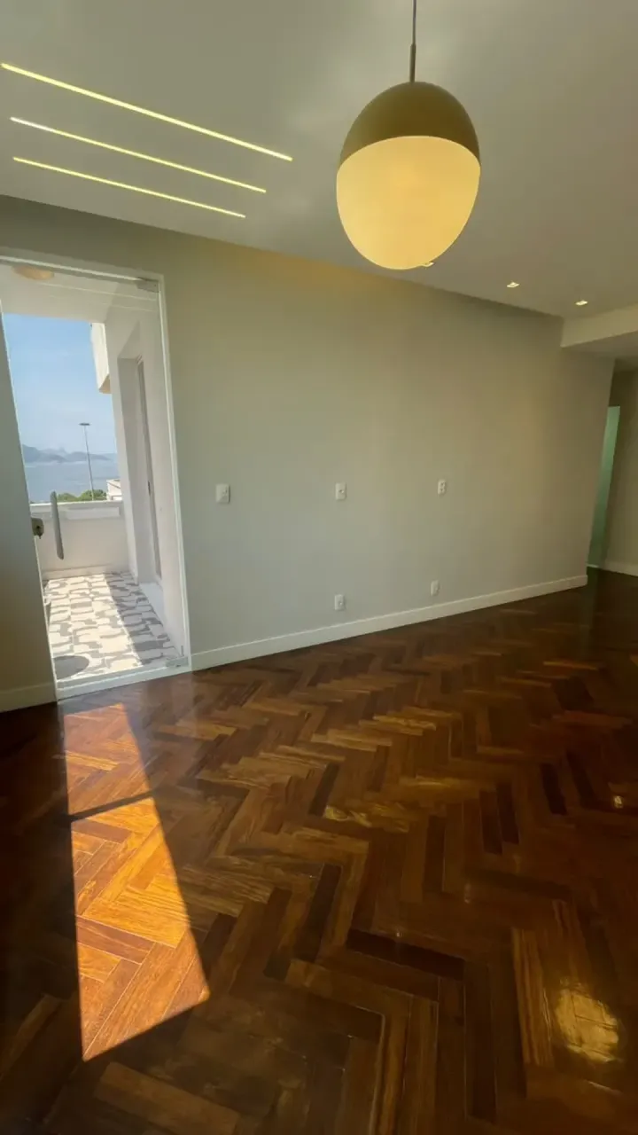 2-bedroom apartment with a walk-in closet in Rio de Janeiro — photo 12