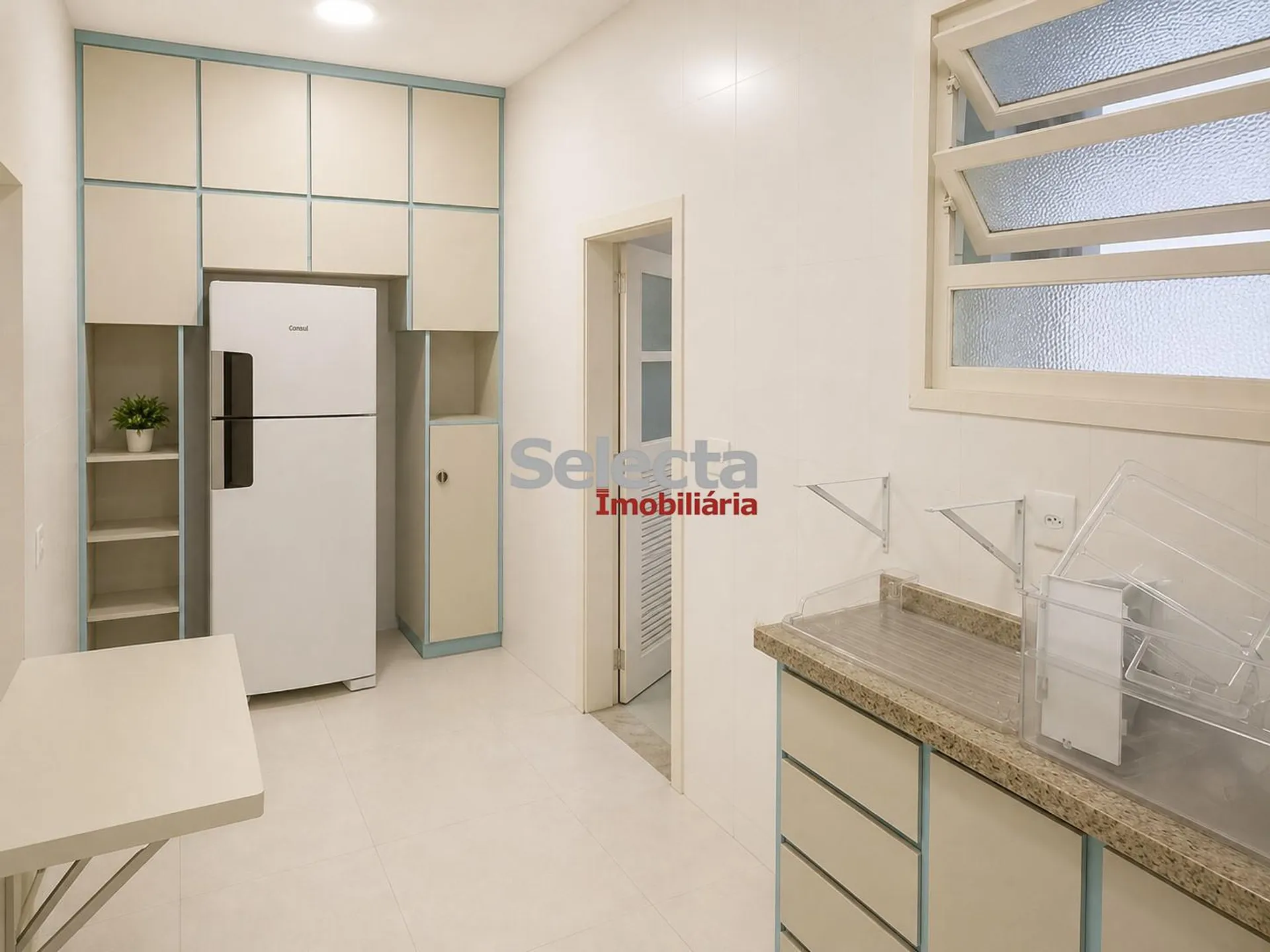 3-bedroom apartment with a water view in Rio de Janeiro — photo 2