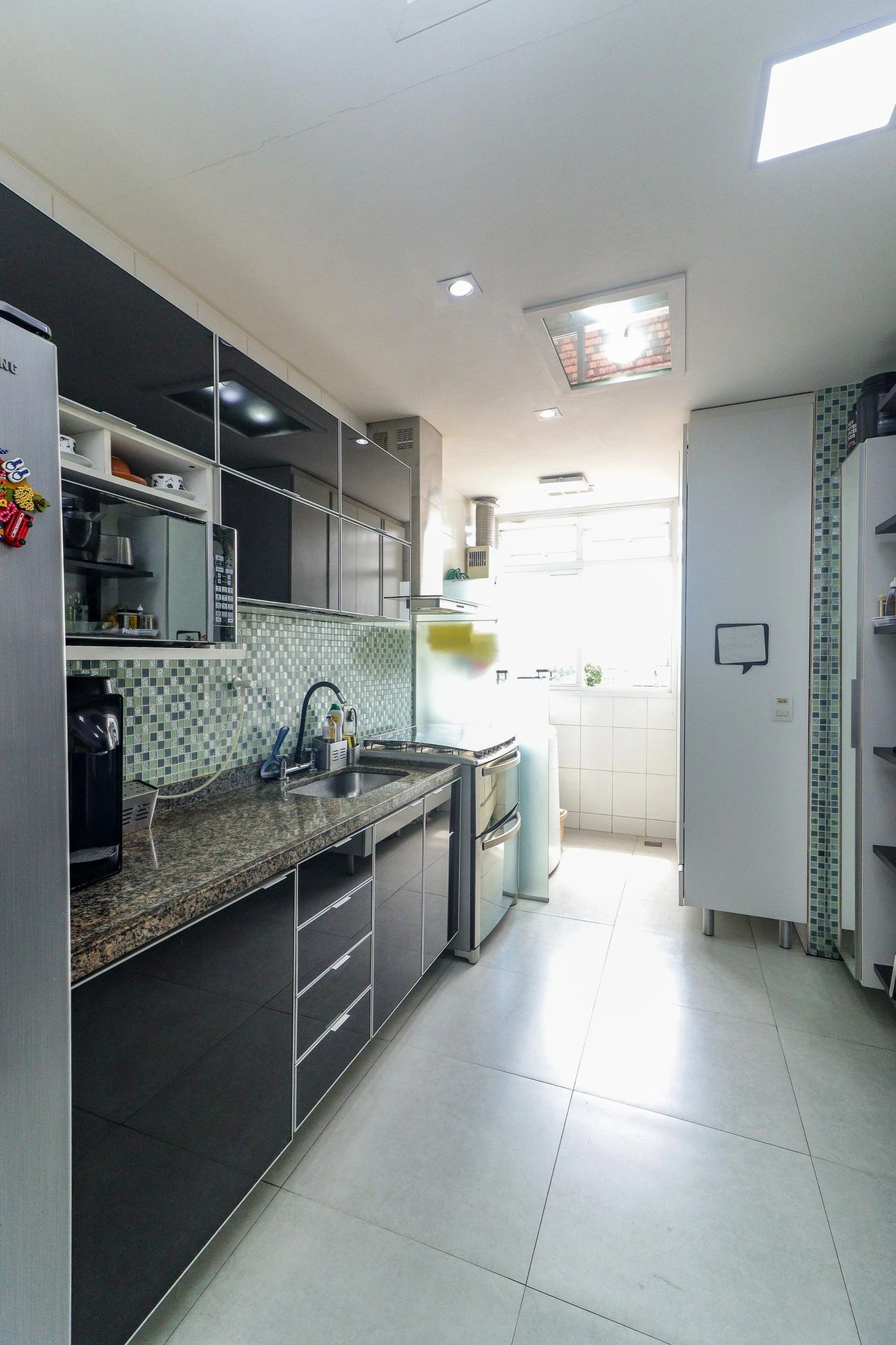 105 m² apartment with a home office and a washing machine — photo 13