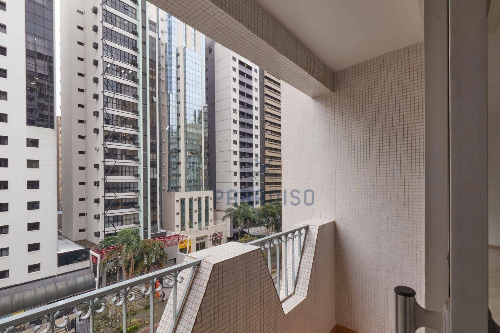 4-bedroom apartment with no parking, 193 m²