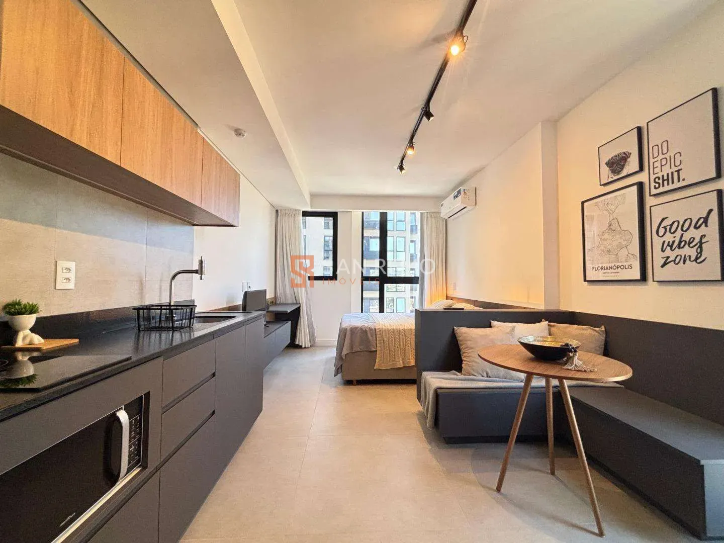 Apartamento amueblado de 1 dormitorio y 2 baños — photo 2