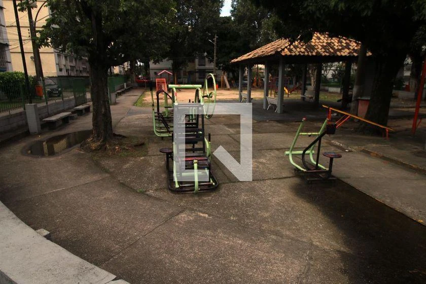 2-bedroom apartment in a building with a gym — photo 37