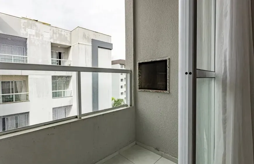 2-bedroom apartment in a building with a coworking space — photo 28