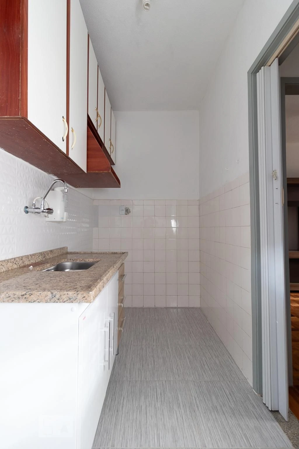 1 quarto e piso de madeira ou laminado: apartamento de 60 m² — photo 9