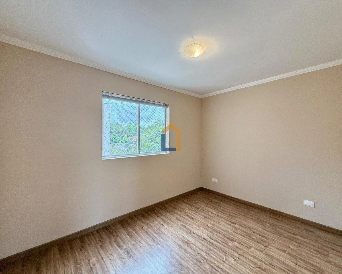 3-bedroom apartment with a washing machine in Curitiba — photo 3