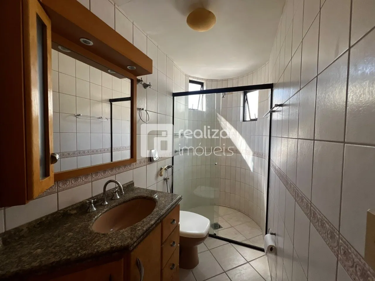 3-bedroom apartment with a home office in Florianópolis — photo 14