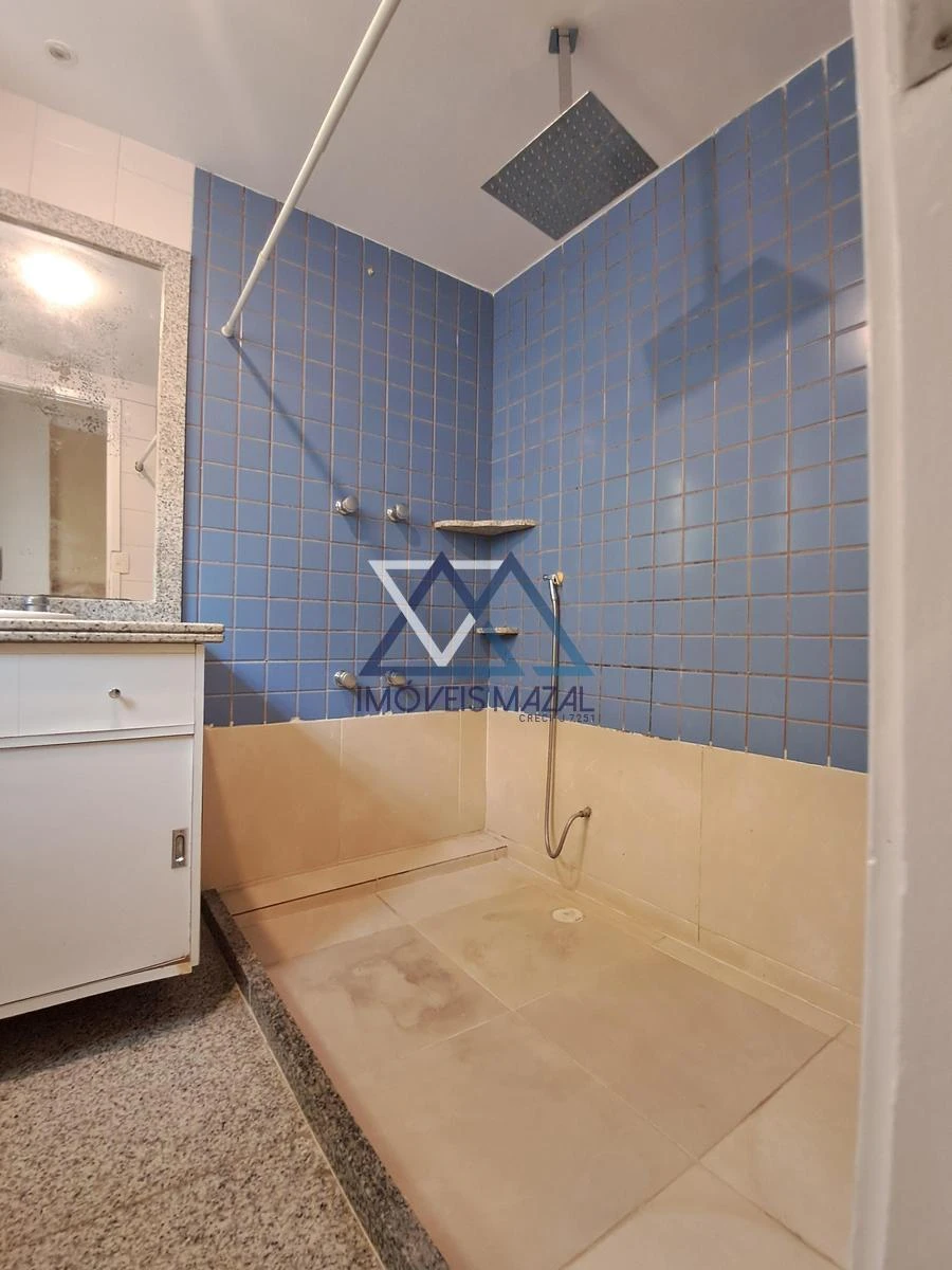 3-bedroom apartment with a walk-in closet in Rio de Janeiro — photo 36