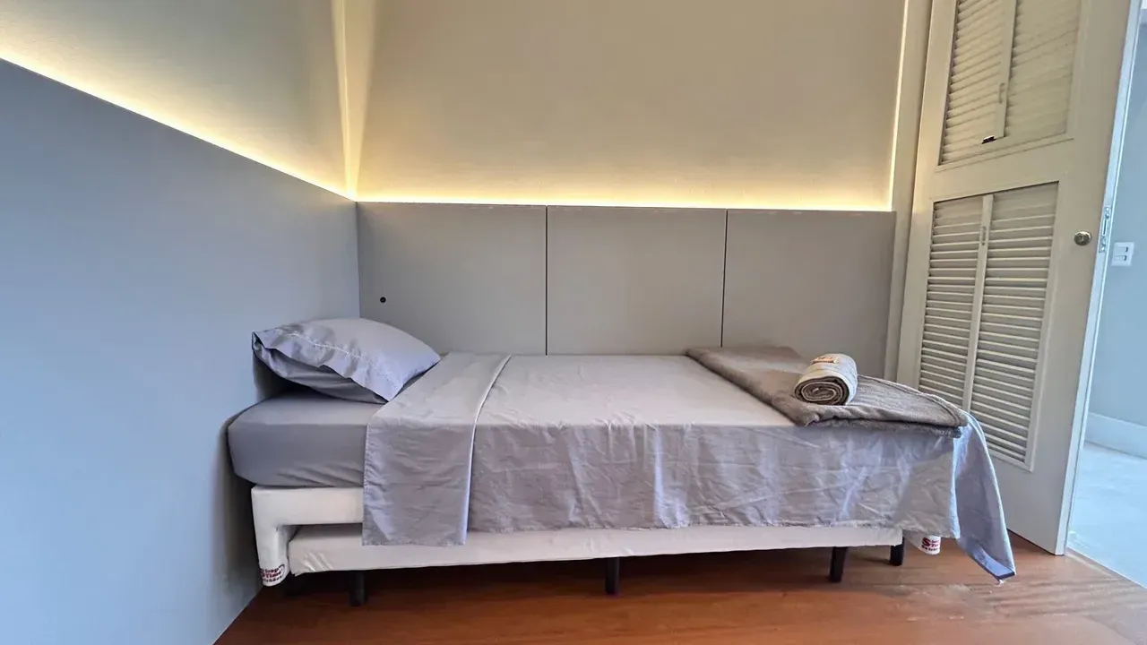 Duplex penthouse with 1 bedroom and 2 bathrooms — photo 5