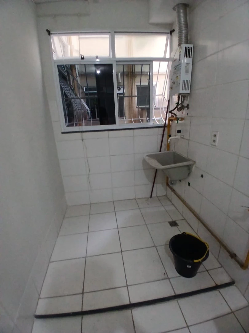 Apartamento de 2 quartos em condomínio com piscina — photo 7