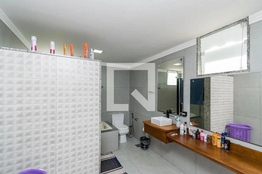 Casa de 400 m² com 4 suítes e 6 banheiros — photo 31