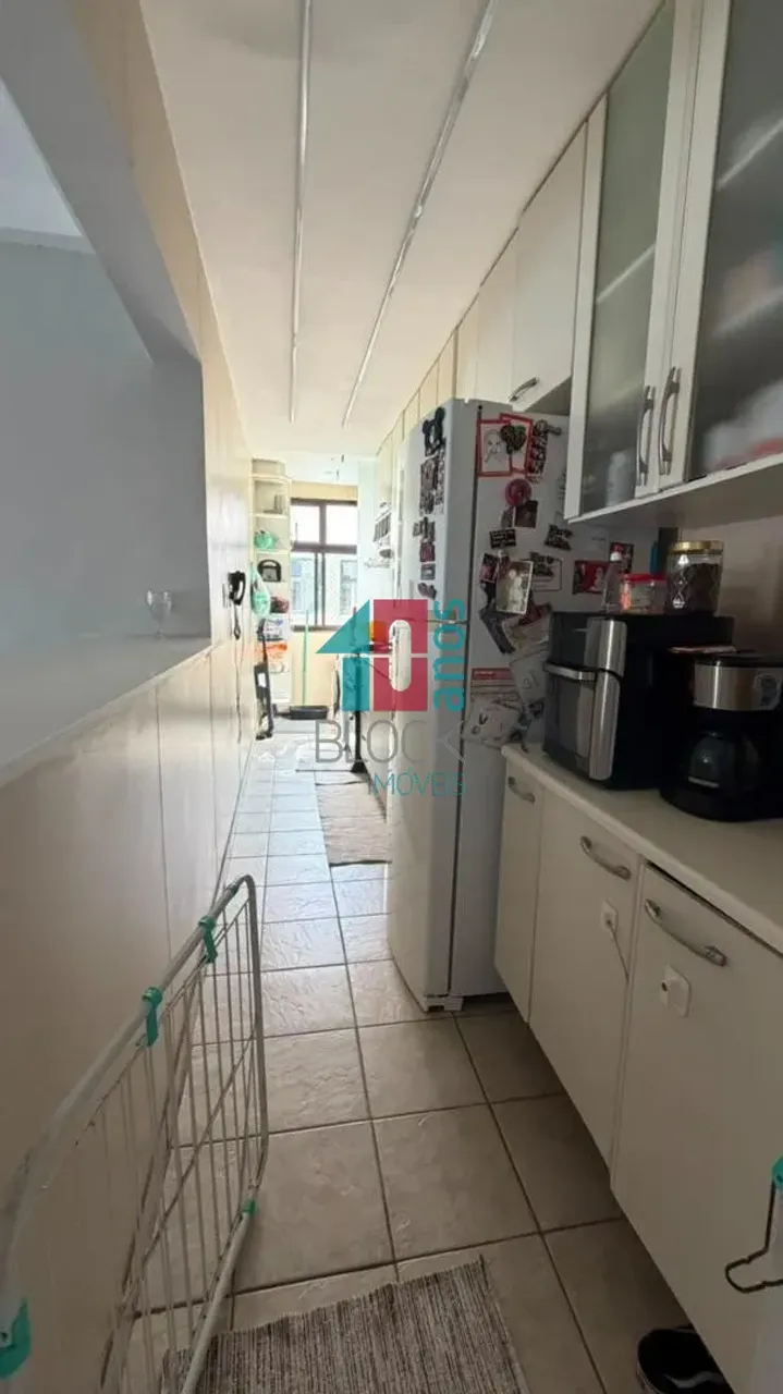 Furnished 3-bedroom apartment with parking and balcony — photo 5