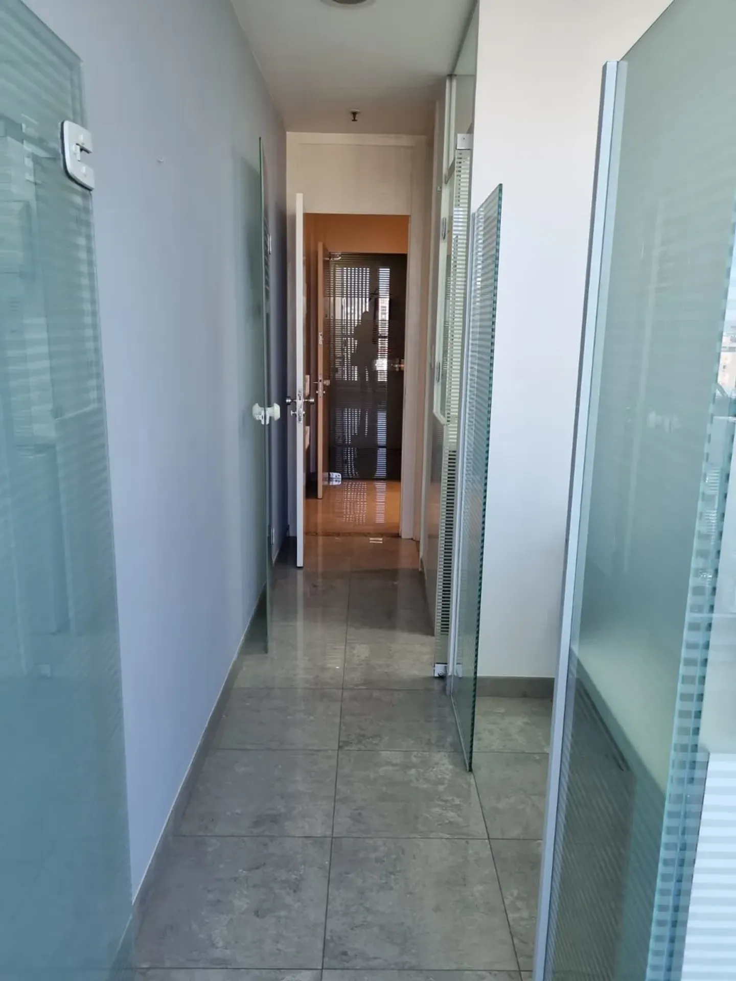 Квартира з однією спальнею та панорамними вікнами — photo 8