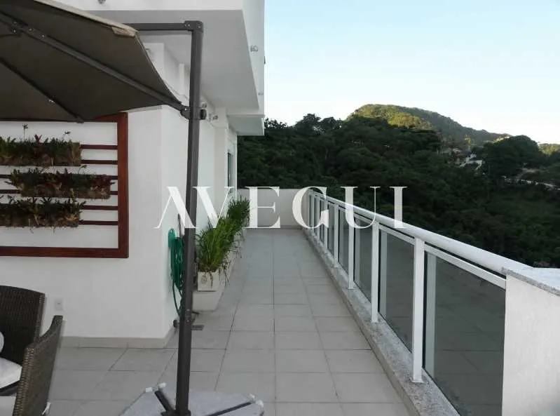 Duplex penthouse with 3 bedrooms and 5 bathrooms — photo 7