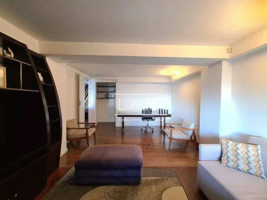 House with 5 bedrooms, 5 baths and separate kitchen — photo 28