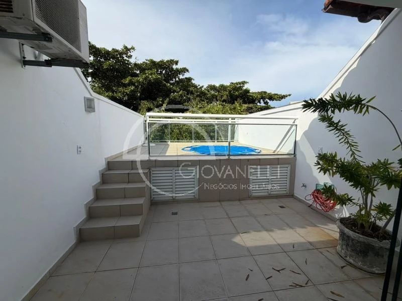 Casa triplex de 242 m² com 3 quartos e 2 vagas — photo 34