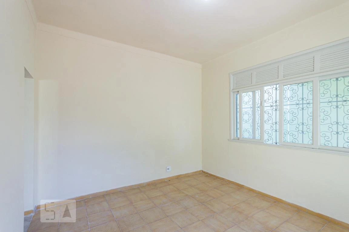 House, 200 m², with a grill on the balcony — photo 30