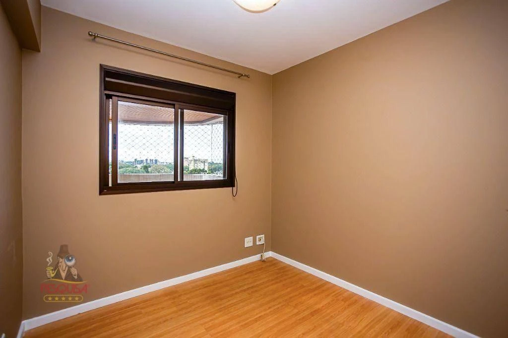 Apartment with 4 bedrooms and 190 m² — photo 28