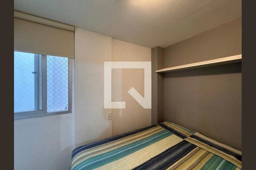 Furnished apartment with a built-in balcony grill and 4 bedrooms — photo 44
