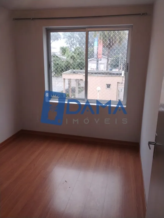 Apartamento com 3 quartos e área de lavanderia — photo 12