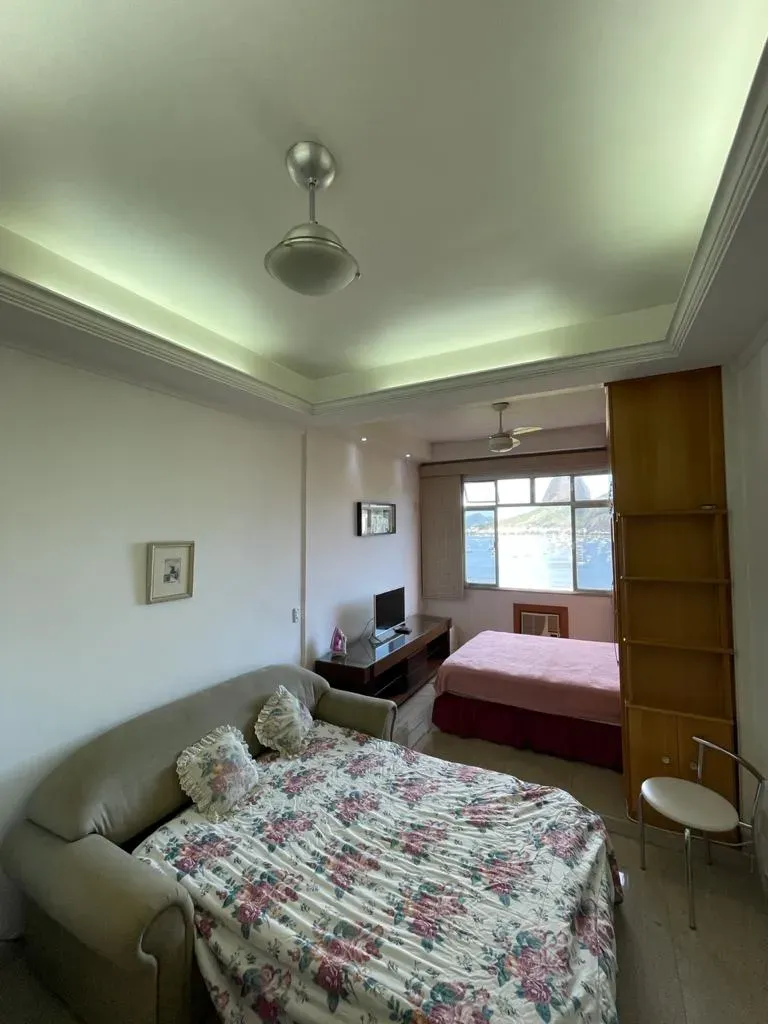 Apartment on the 10th floor with a washing machine — photo 3