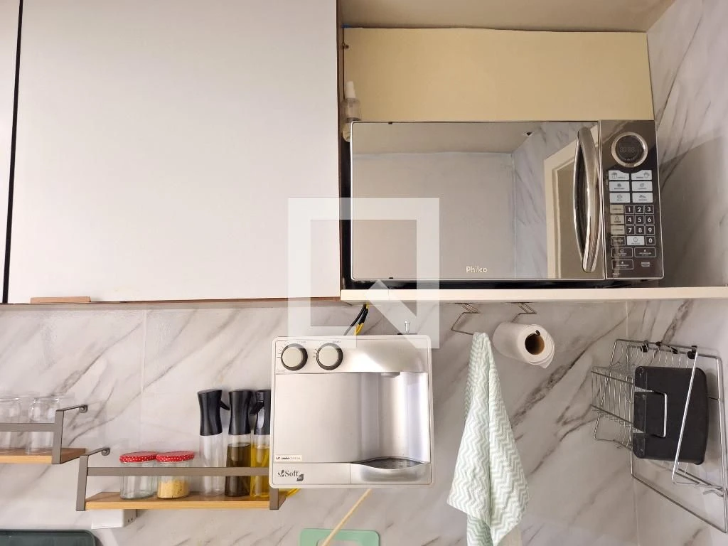 Furnished 1-bedroom apartment with 1 bathroom, no parking — photo 7