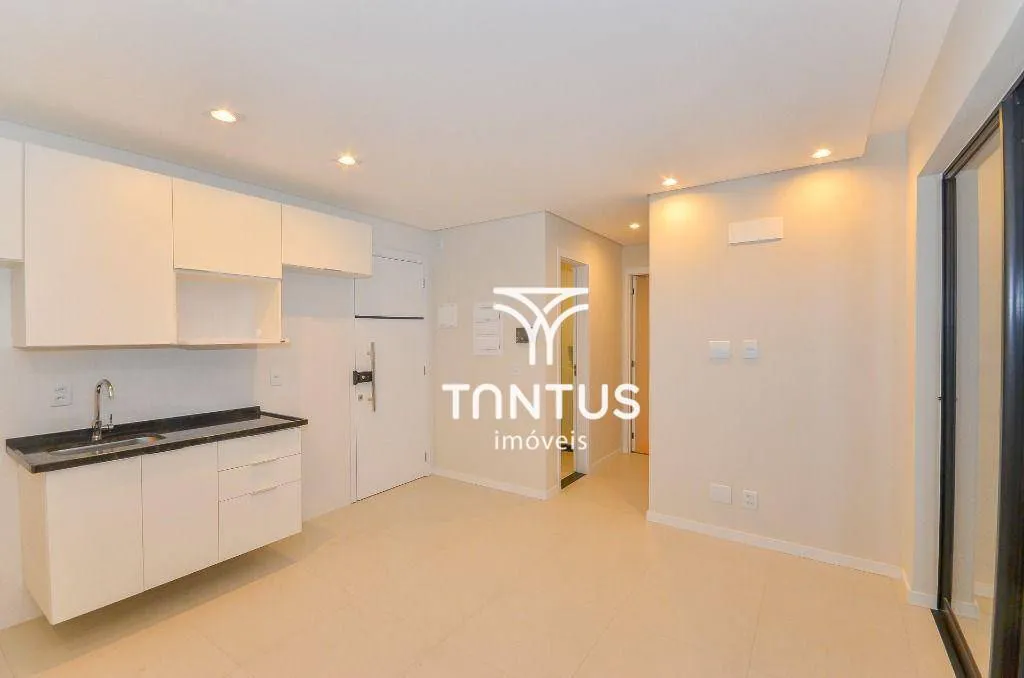 2-bedroom apartment with an open-plan kitchen — photo 2