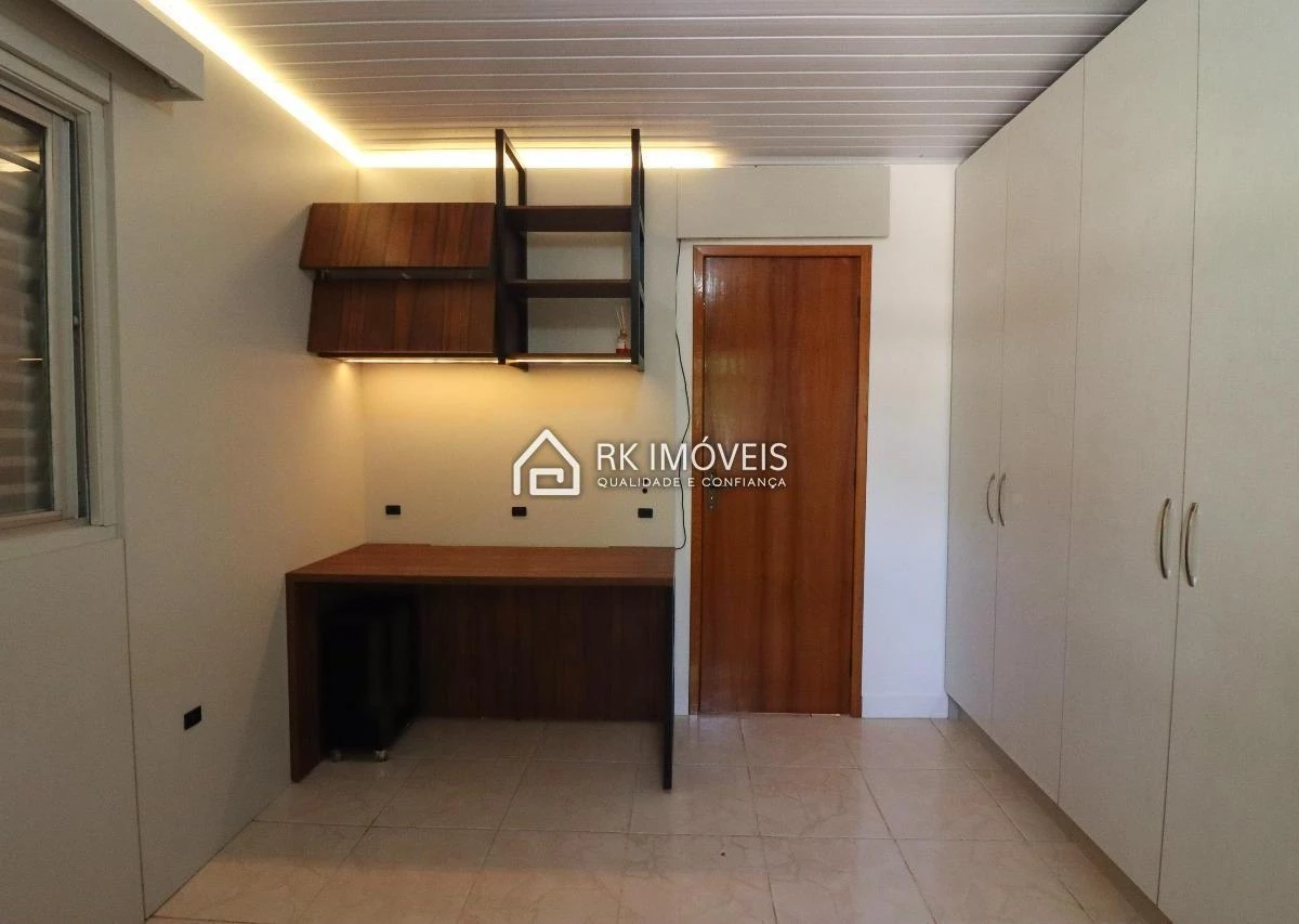 Rental house with 3 bedrooms and 420 m², no parking — photo 9