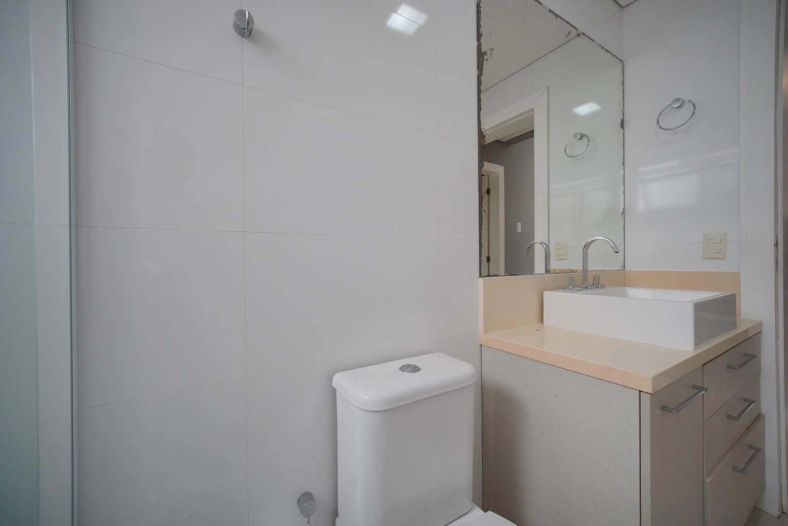 4-bedroom house with a mountain view in Florianópolis — photo 43