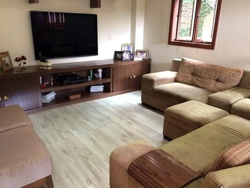 Furnished house 945 m² with 4 bedrooms and 5 bathrooms — photo 22