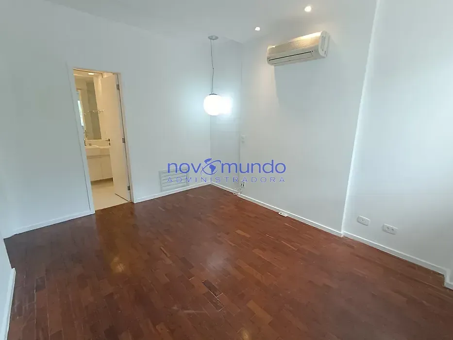 3-bedroom apartment with 4 bathrooms and 2 parking spaces — photo 10
