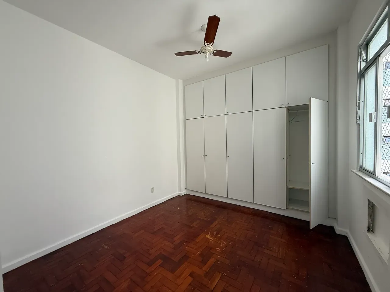 Apartamento com piso de madeira ou laminado, Tijuca — photo 7