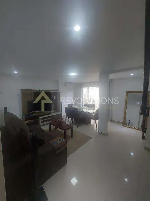House with shared pool and 5 bedrooms — photo 17
