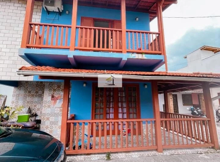200 m² apartment with 3 bedrooms and 2 bathrooms — photo 8