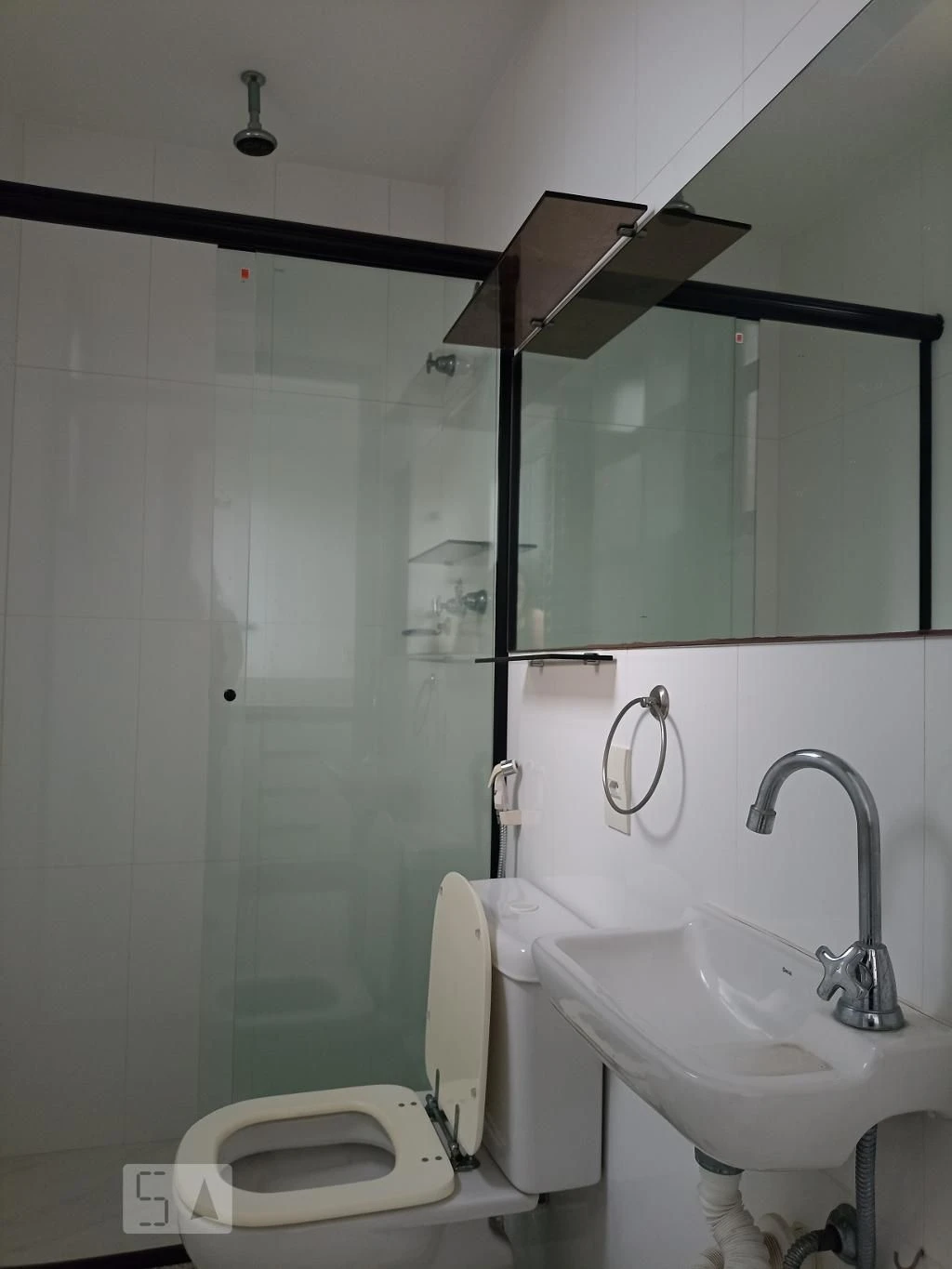 Apartamento de 4 quartos com janelas do piso ao teto — photo 98