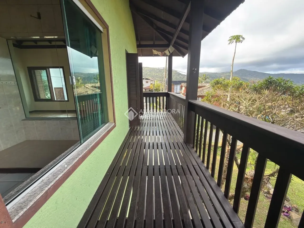House, 280 m², with a grill on the balcony — photo 5