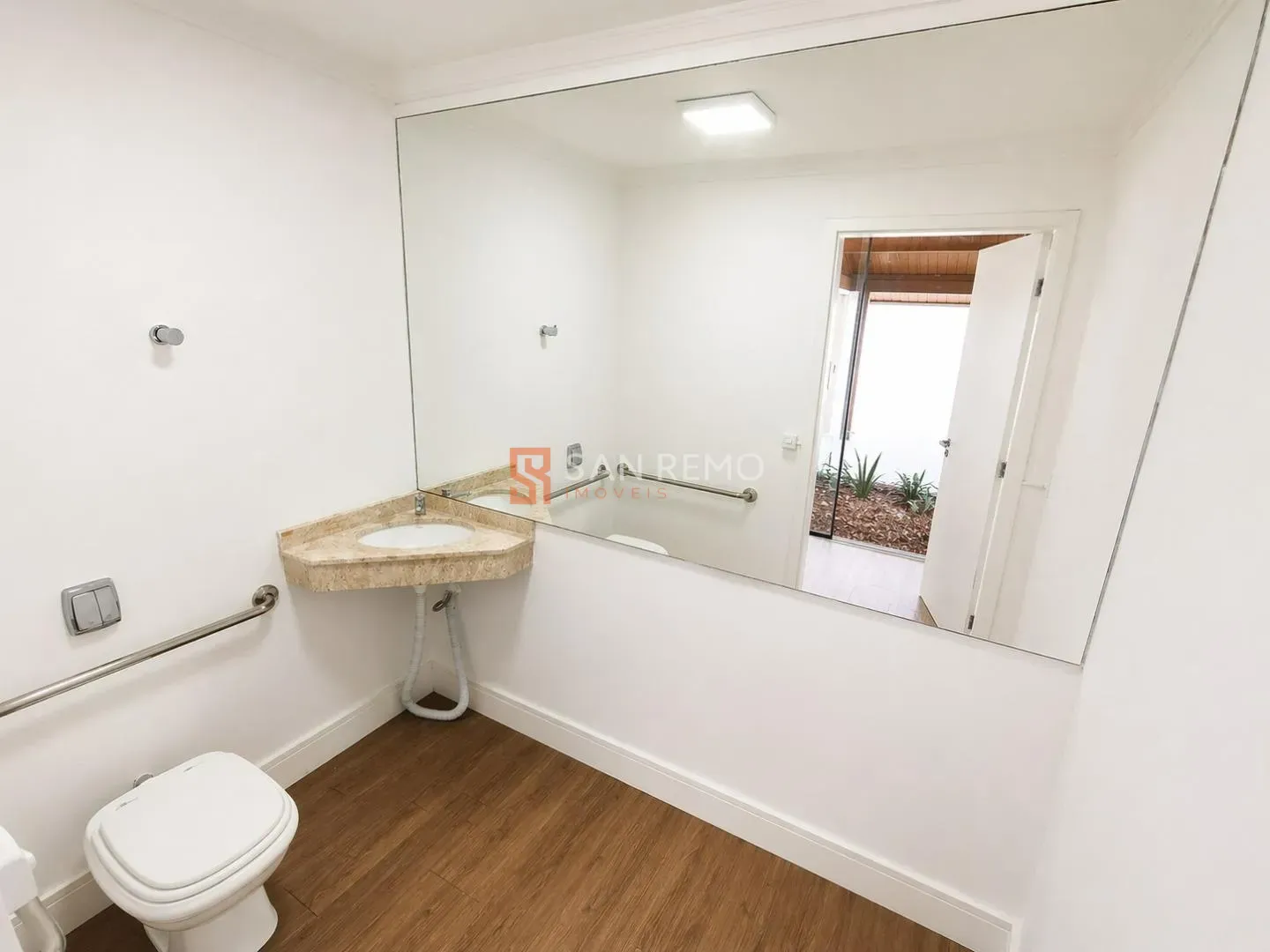 House with 6 bedrooms and 3 en-suite suites plus garden — photo 8