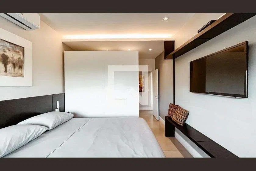 Робоче місце та 1 спальня: квартира 61 м² — photo 17