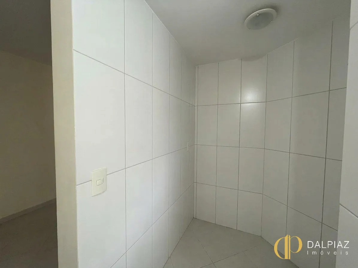 One-bedroom, 50 m² apartment in Florianópolis — photo 4