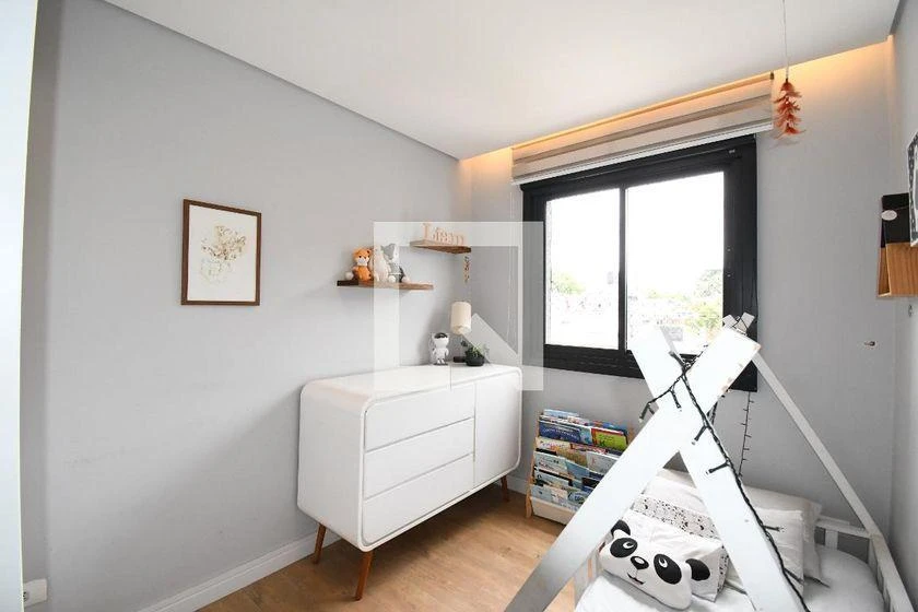 3-bedroom apartment with a home office — photo 29