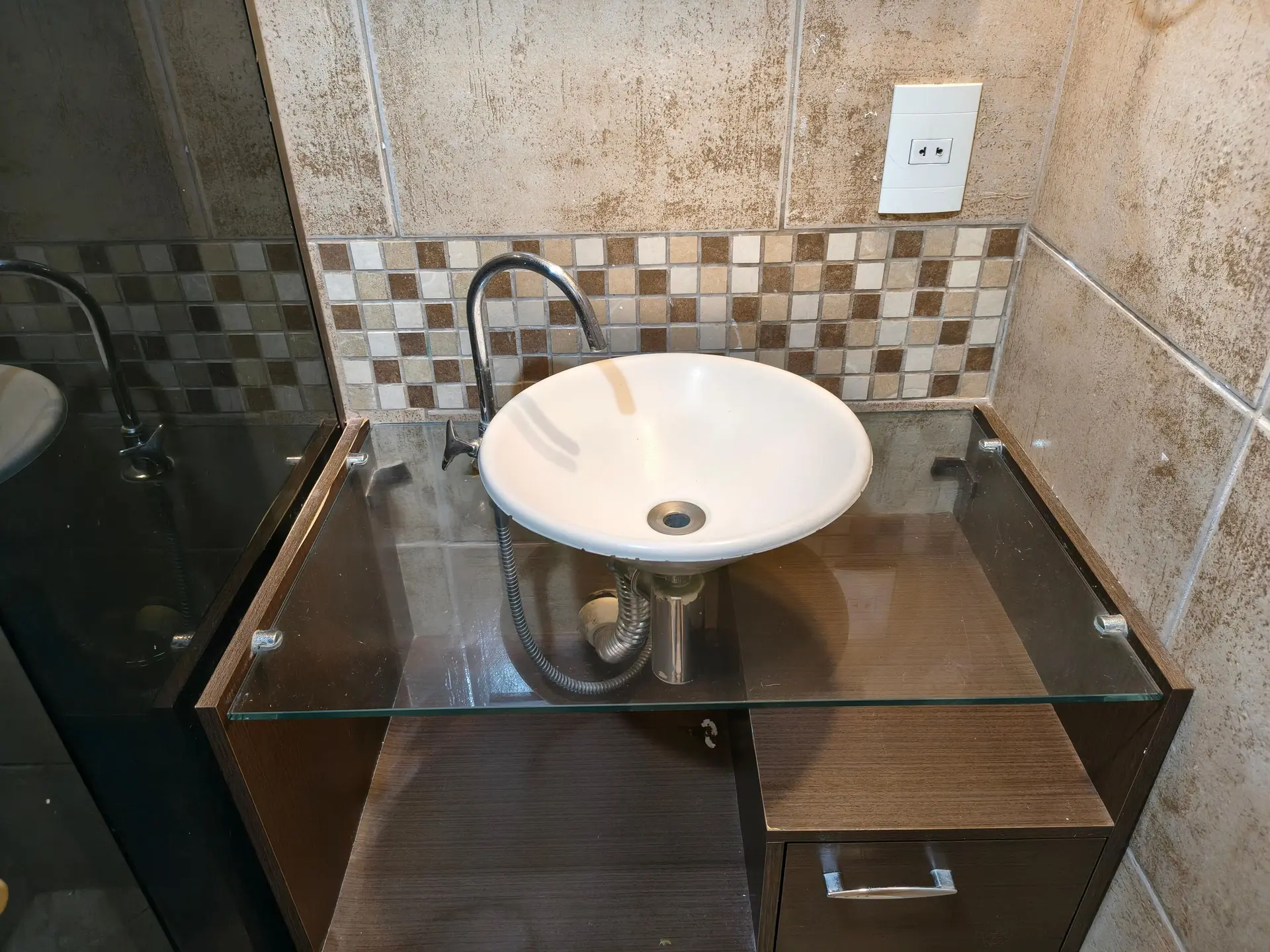 3-bedroom apartment with a park view — photo 3