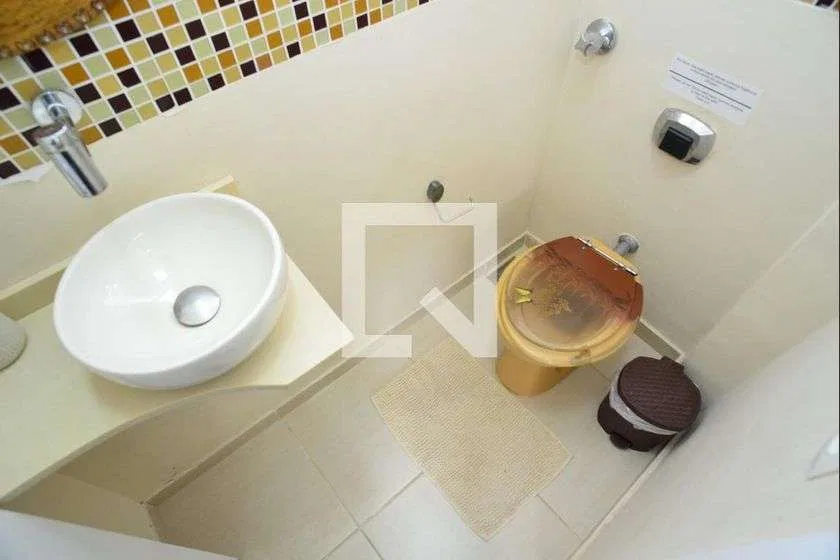 Washing machine in a 5-bedroom house, 220 m² — photo 19
